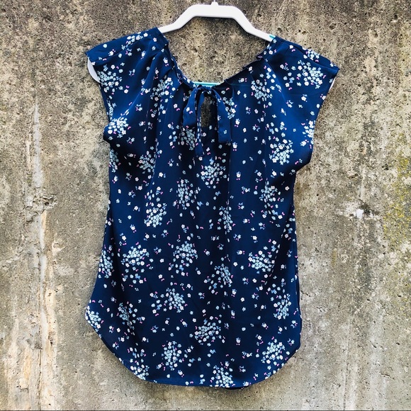 LC Lauren Conrad Blue Floral Blouse - Picture 7 of 7